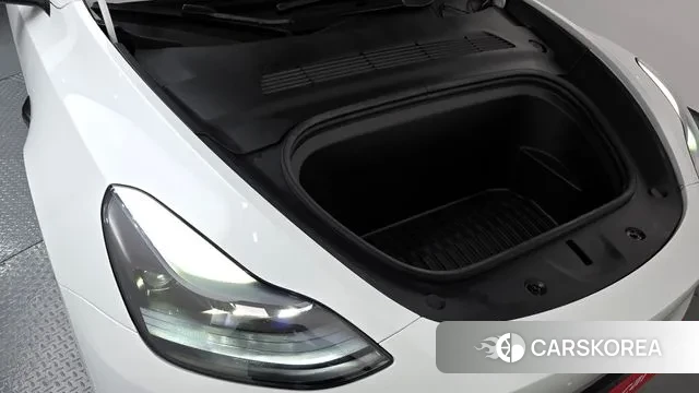 Tesla Model Y id 3523706 из Кореи 16