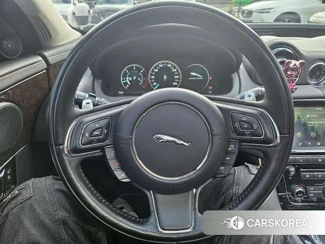 Jaguar All New XJ id 3514913 из Кореи 15