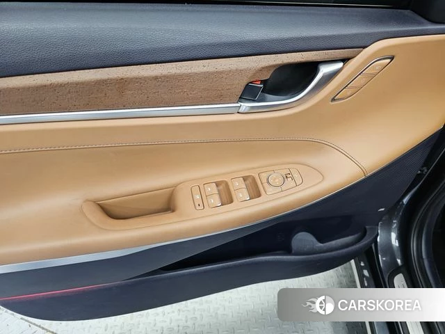 Hyundai Grandeur IG Hybrid id 4907520 из Кореи 16