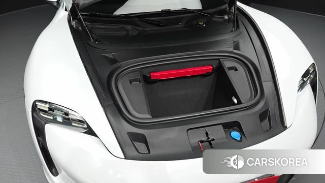 Porsche Taycan id 4382878 из Кореи 28