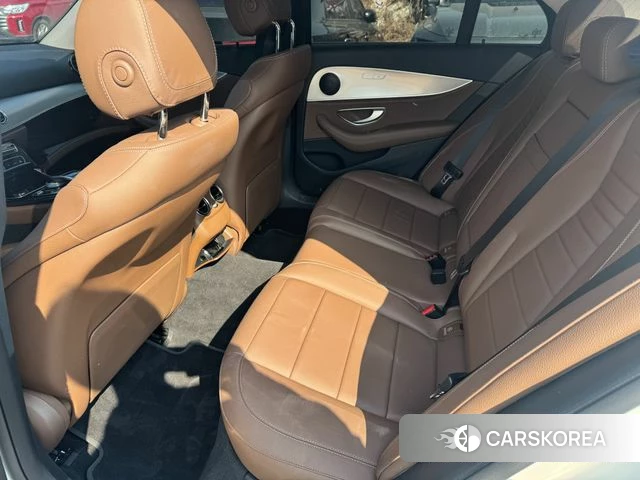 Mercedes-Benz E-Class W213 id 3795714 из Кореи 8