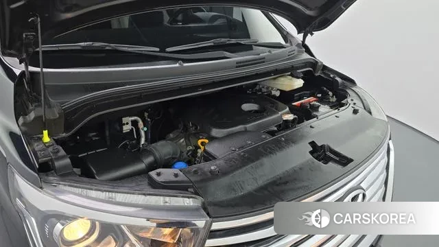 Hyundai The New Grand Starex id 3248887 из Кореи 16