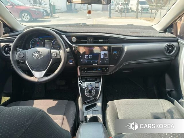 Toyota Corolla dual engine E+ 2023 Белый из Китая, фото 6