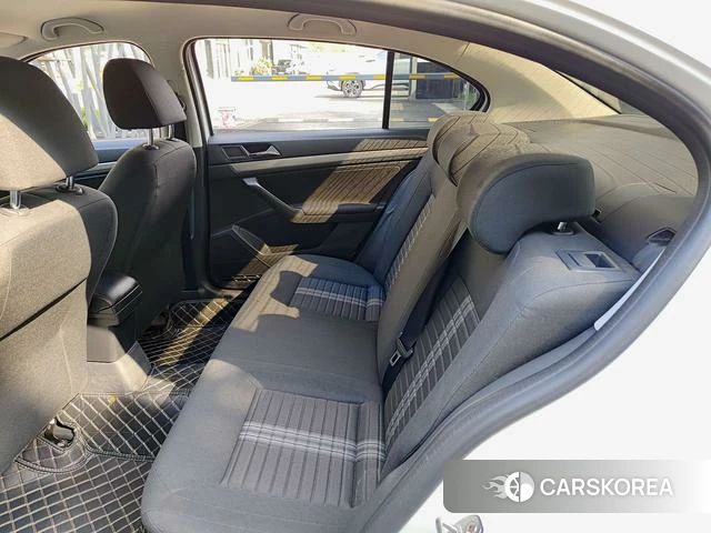 Volkswagen Lavida 2022 Белый из Китая, фото 6