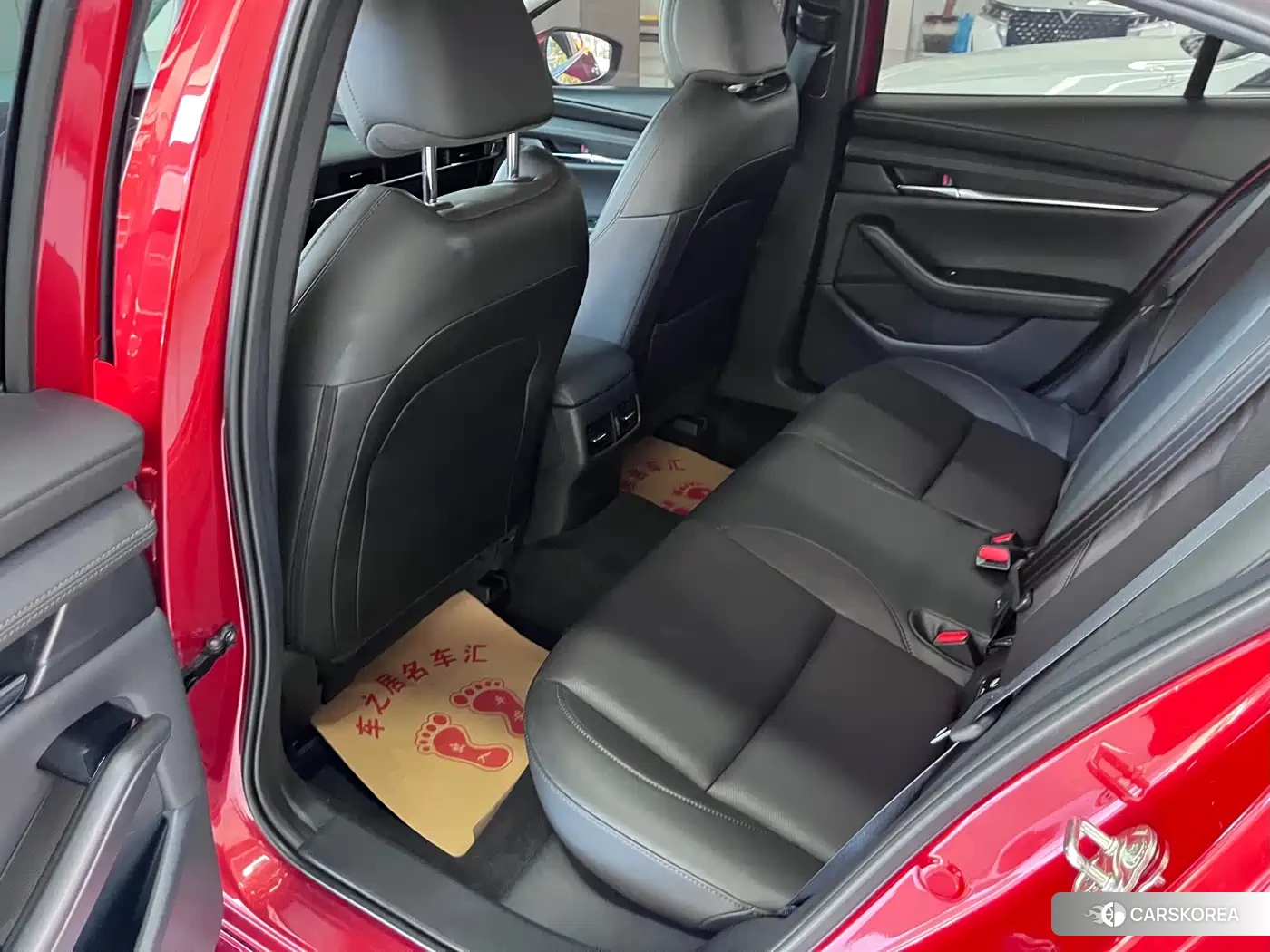 Mazda 3 2024 Red/purple из Китая, фото 6
