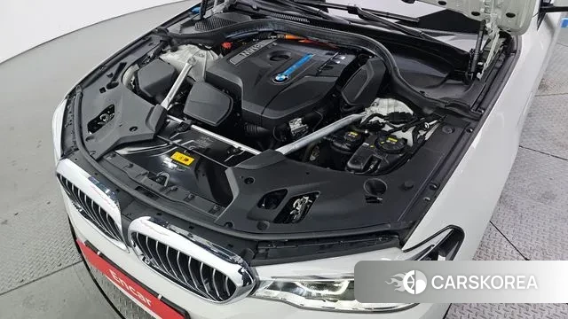 BMW 5 Series (G30) id 3573500 из Кореи 16