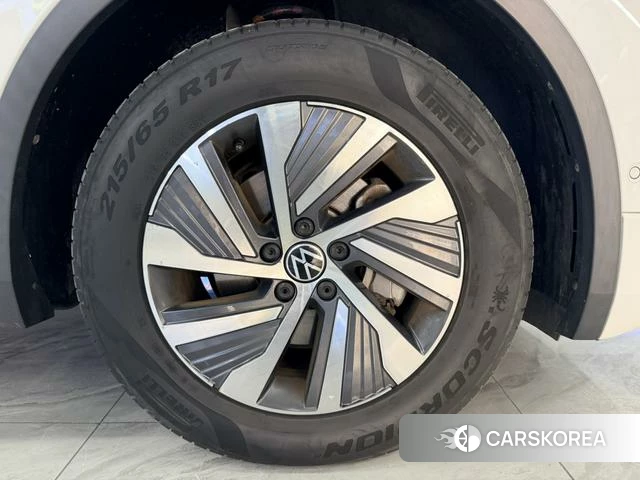 Volkswagen Tiguan L PHEV id 4342210 из Китая 14