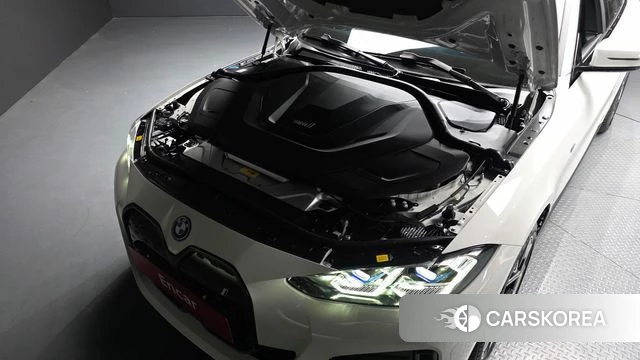 BMW i4 id 4442171 из Кореи 31