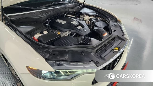 Maserati Levante id 4377186 из Кореи 33
