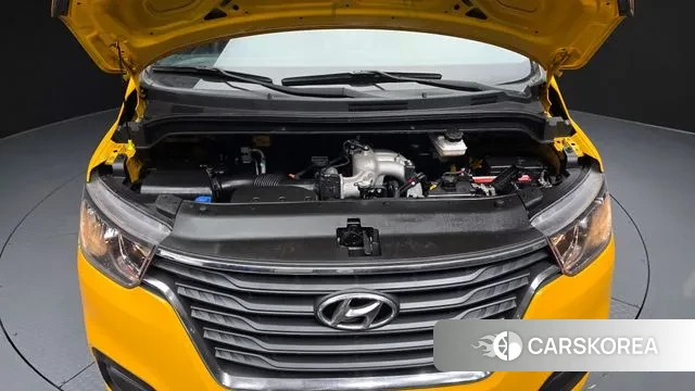 Hyundai The New Grand Starex id 3713766 из Кореи 16