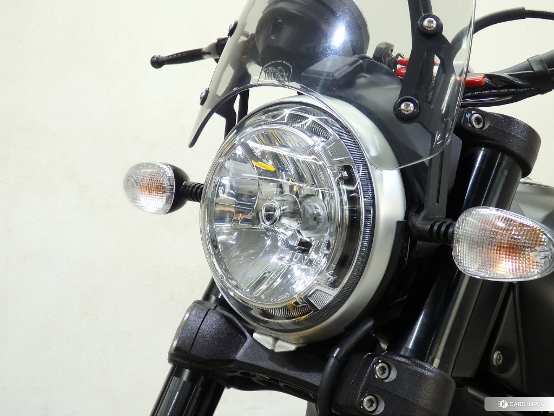 Проданный Ducati SCRAMBLER FULL THROTTLE id 4374396 из Японии, фото 26