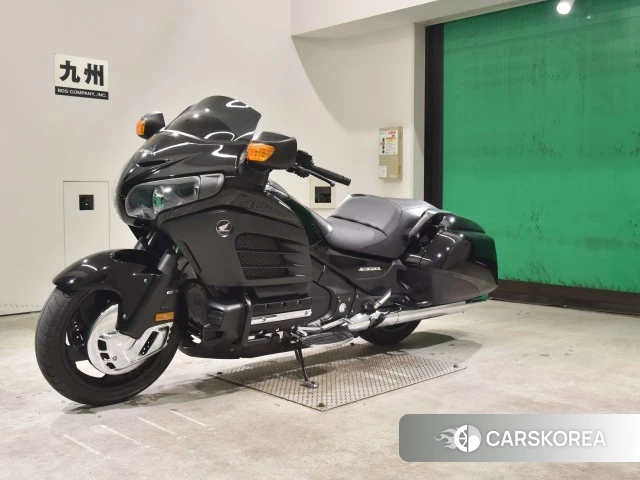 Honda GL1800 F6B 2015 из Японии