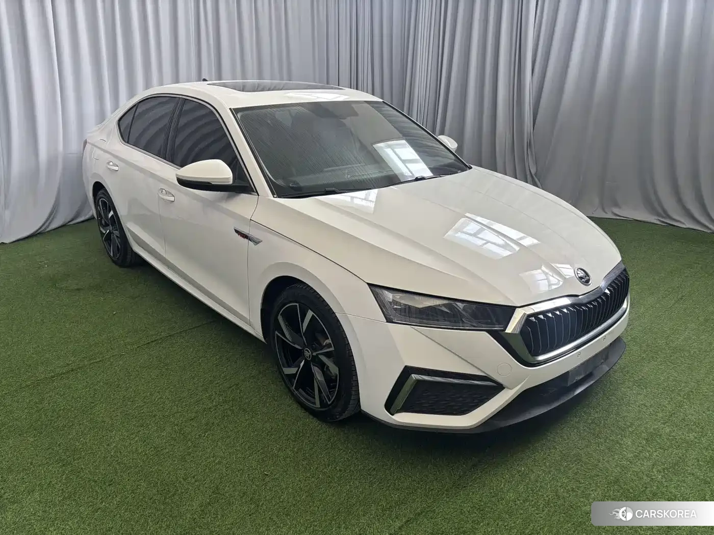 Skoda Octavia id 4644445 из Китая 16