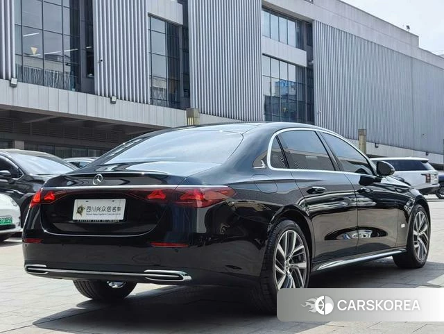 Mercedes-Benz E-class id 4278015 из Китая 19