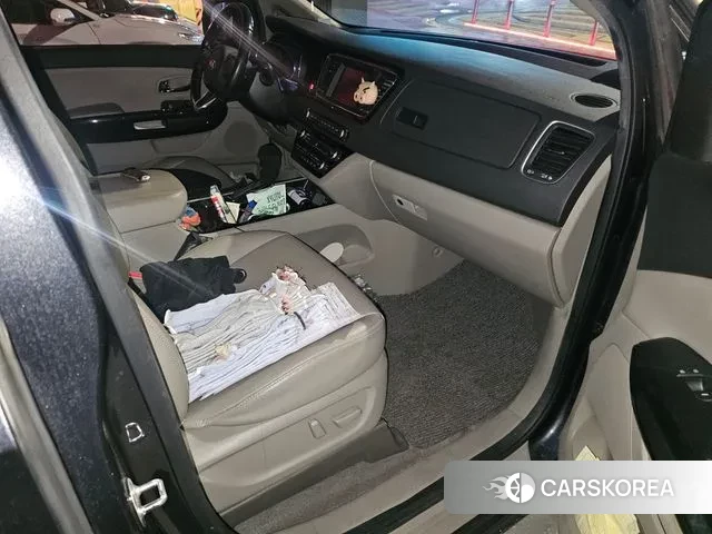 Kia The New Carnival id 3505076 из Кореи 12