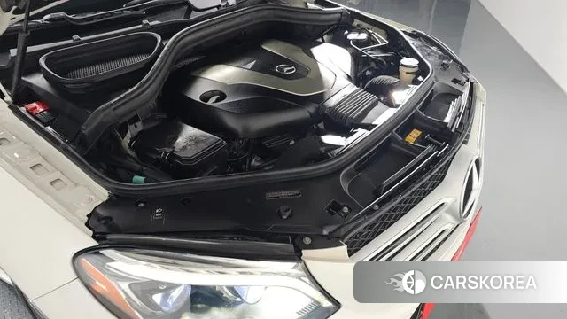 Mercedes-Benz GLE - Class W166 id 3515148 из Кореи 16