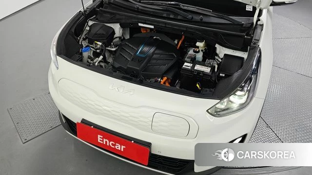 Kia Niro Plus id 3851638 из Кореи 16