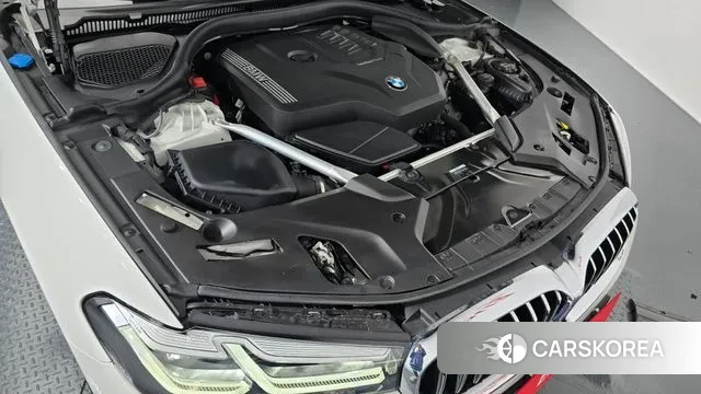 BMW 5 Series (G30) id 3316756 из Кореи 16