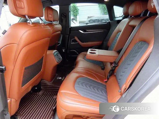 Maserati Levante id 3144863 из Кореи 16