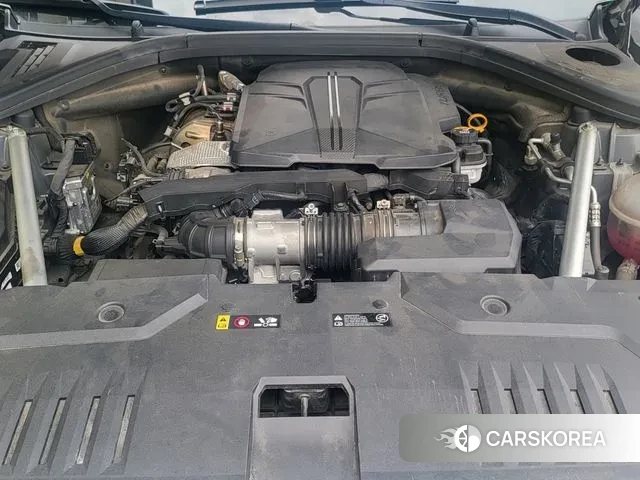 Genesis GV70 id 3098101 из Кореи 8