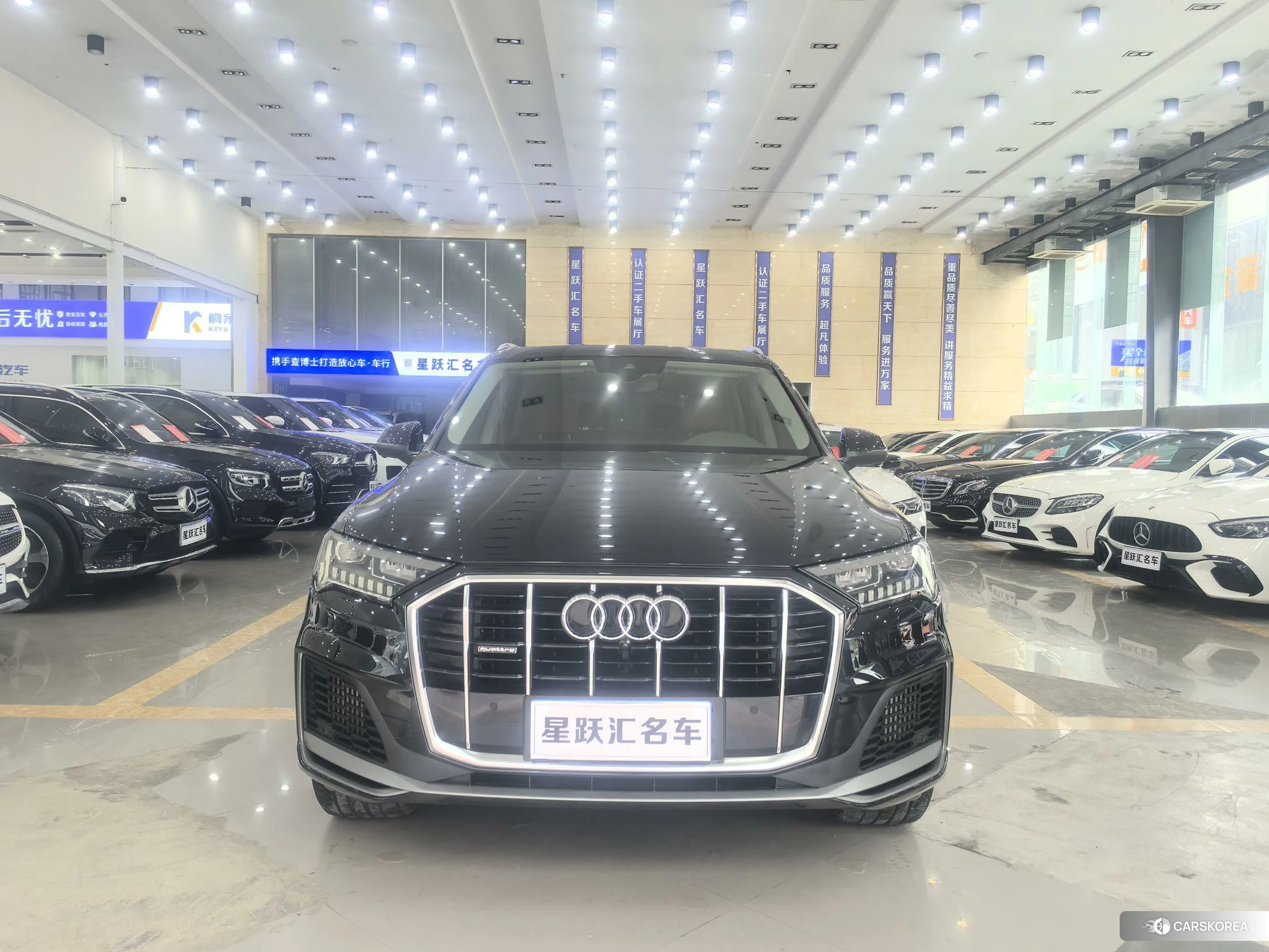 Audi Q7 id 4492680 из Китая 18