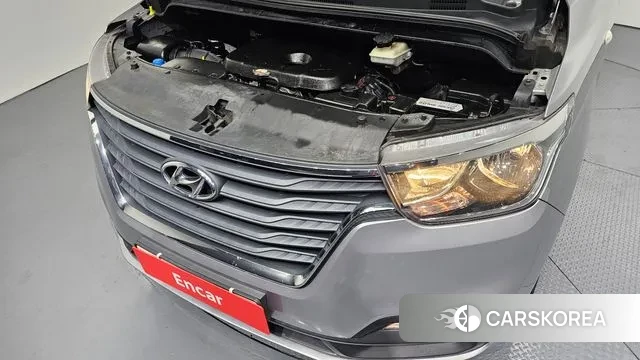 Hyundai The New Grand Starex id 3651519 из Кореи 16