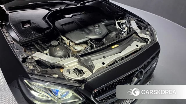 Mercedes-Benz E-Class W213 id 4519512 из Кореи 32