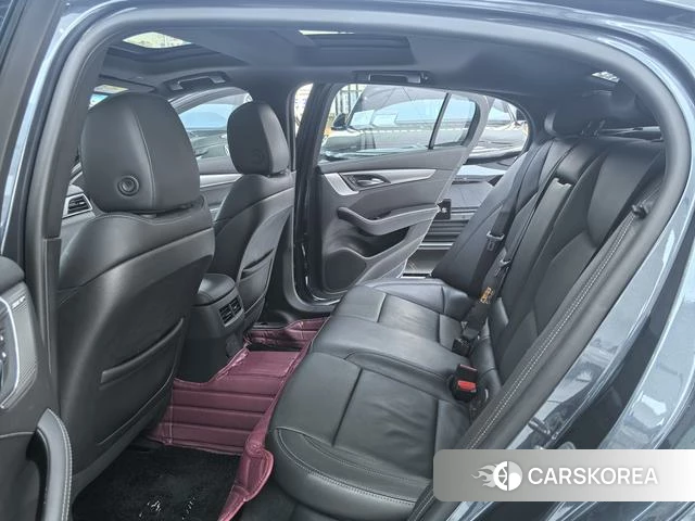 Cadillac CT5 id 4253403 из Китая 11