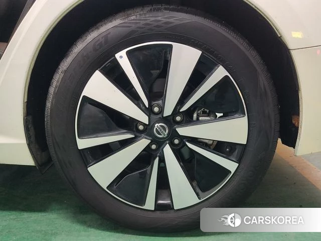 Nissan Teana id 4320962 из Китая 16