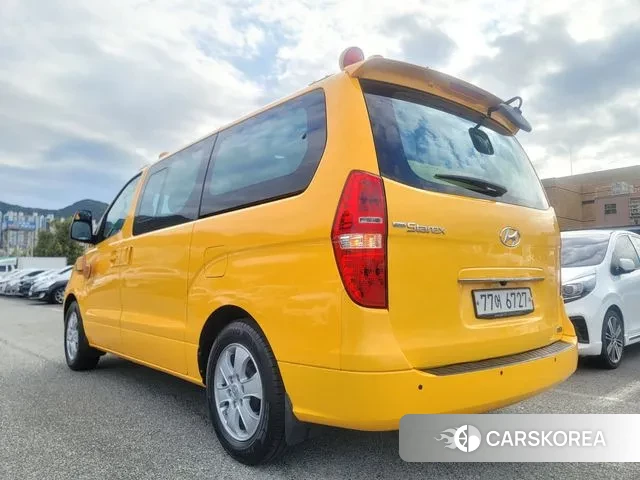 Hyundai The New Grand Starex id 3248874 из Кореи 15