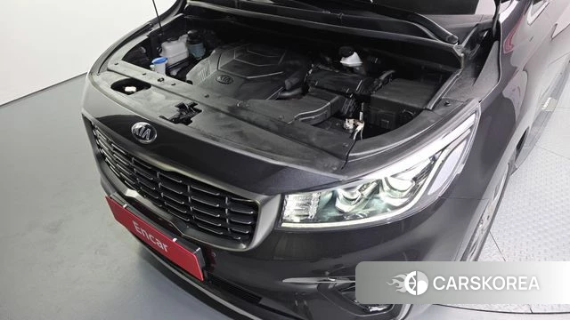 Kia The New Carnival id 4188112 из Кореи 16