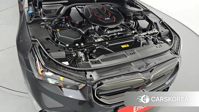 BMW M5 (G90) id 4374928 из Кореи 30