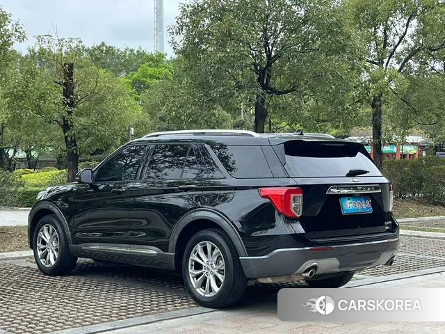 Ford Explorer id 3888948 из Китая 14