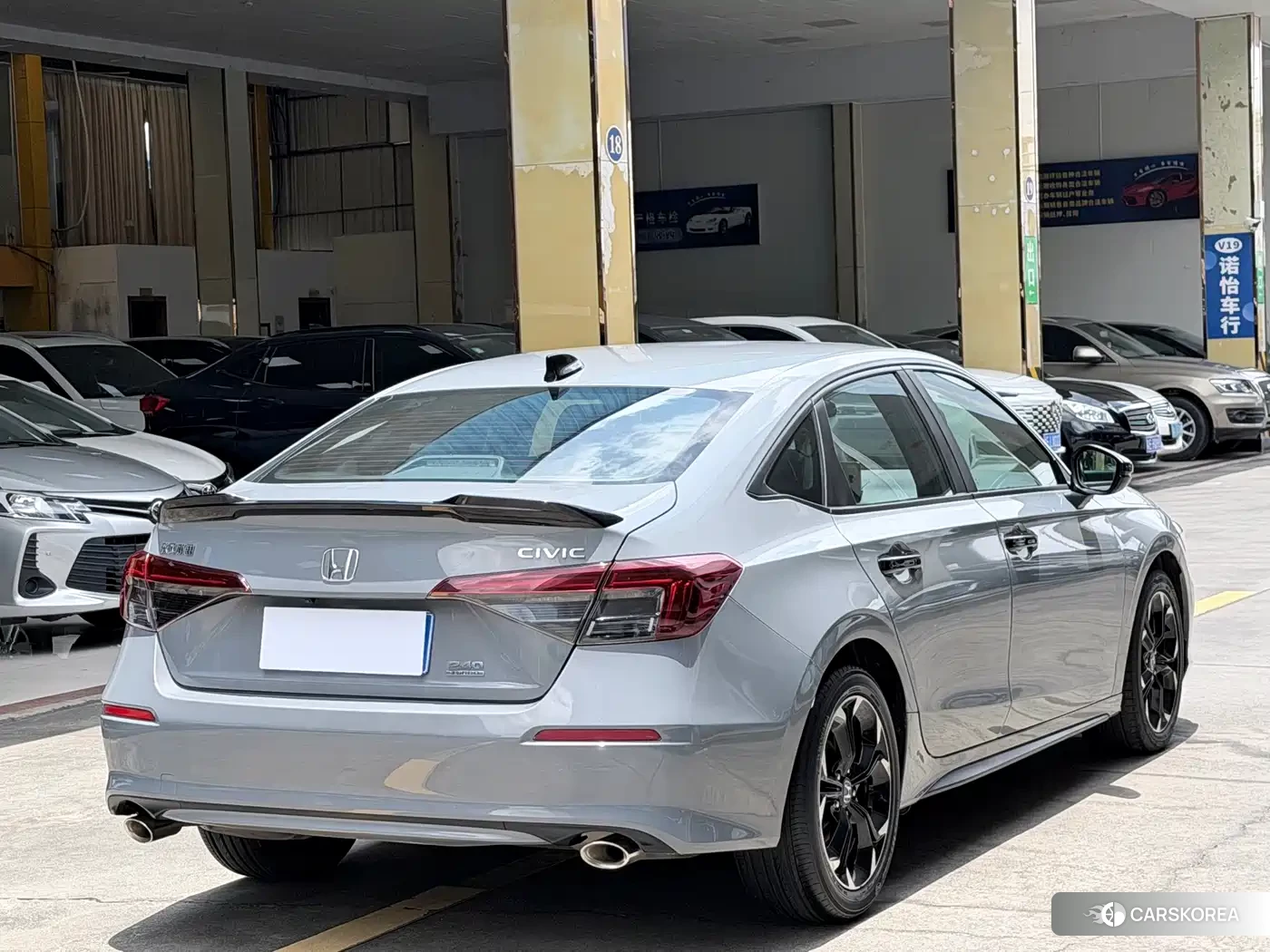 Honda Civic id 4570334 из Китая 9