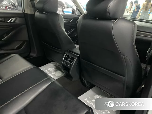 Honda Accord id 4358874 из Китая 33