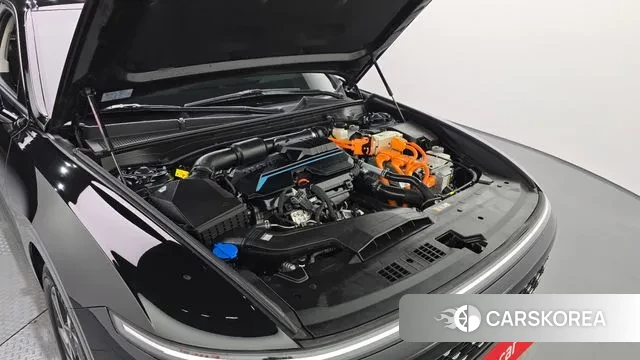 Hyundai Grandeur Hybrid (GN7) id 3002202 из Кореи 16