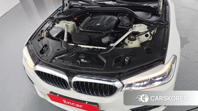 BMW 5 Series (G30) id 2995319 из Кореи 16