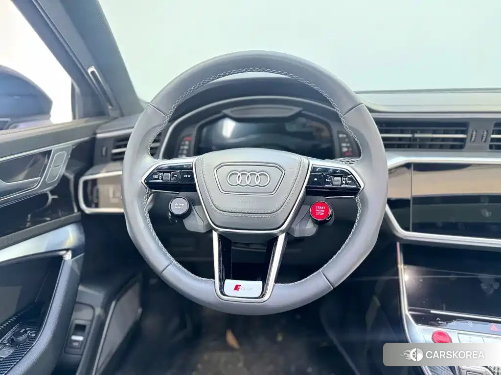 Audi A6L id 4622372 из Китая 16