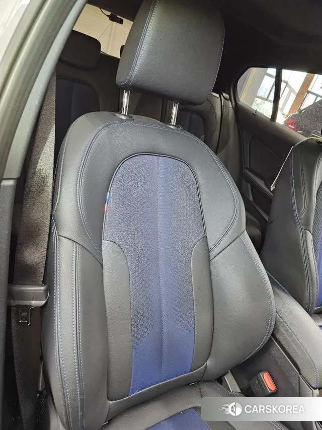 BMW 1 Series (F40) 2023 Белый из Кореи, фото 6