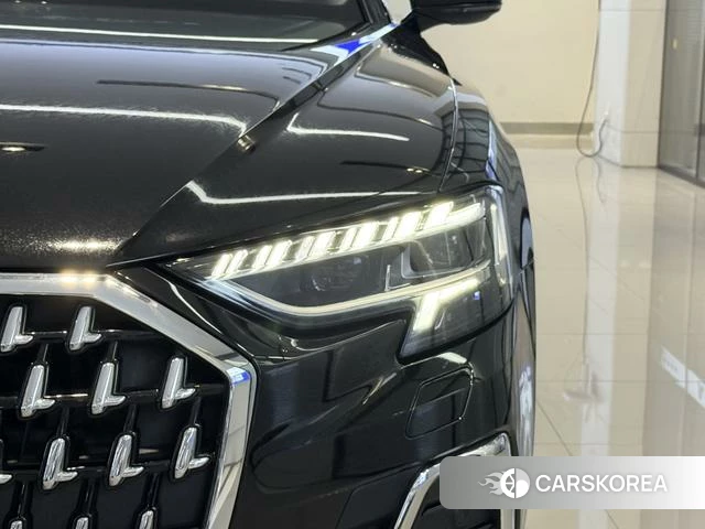 Audi A8 id 4307462 из Китая 14