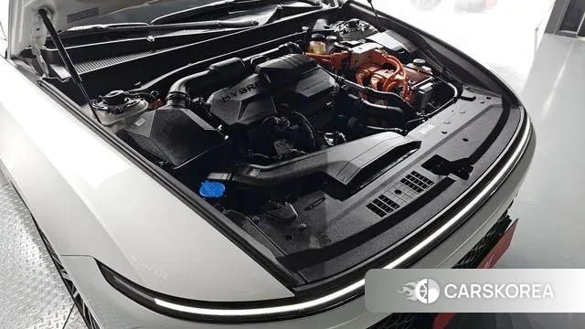 Hyundai Grandeur Hybrid (GN7) id 3769767 из Кореи 16