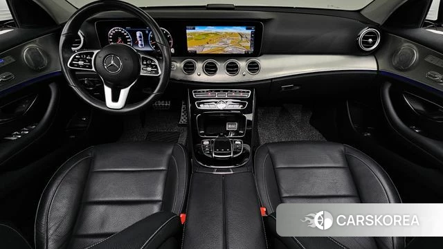Mercedes-Benz E-Class W213 id 4708566 из Кореи 32