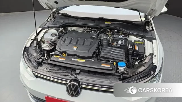 Volkswagen Golf 8th Generation id 3770816 из Кореи 16