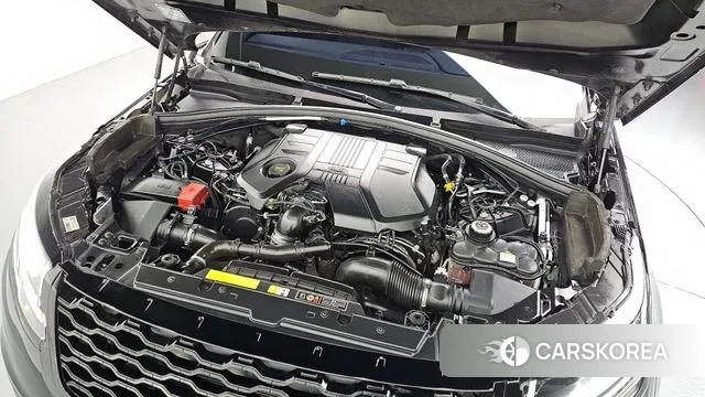 Land Rover Range Rover Velar id 3000353 из Кореи 16