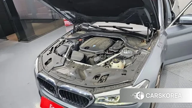 BMW 5 Series (G30) id 3562825 из Кореи 16