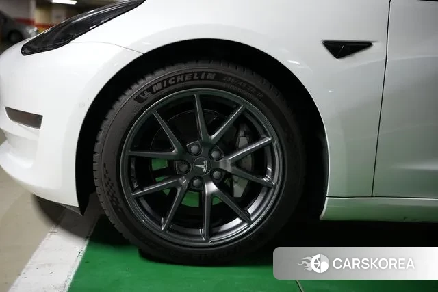 Tesla Model 3 id 3621408 из Кореи 14