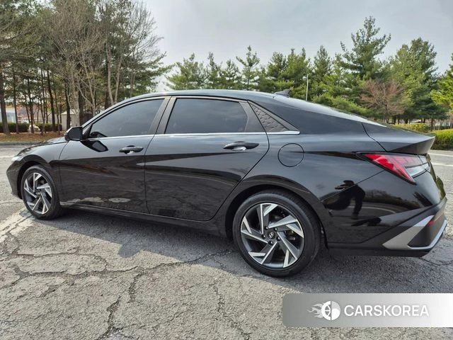 Hyundai The New Avante (CN7) id 3889222 из Кореи 16