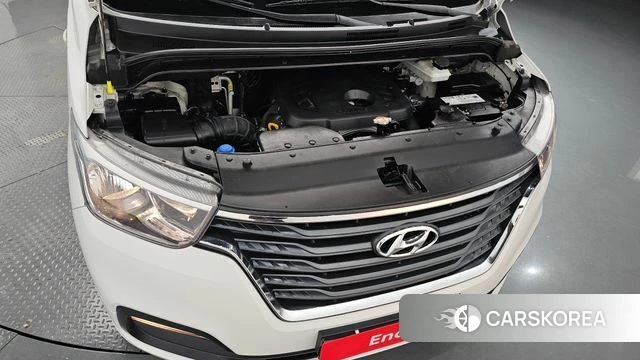 Hyundai The New Grand Starex id 4378170 из Кореи 26