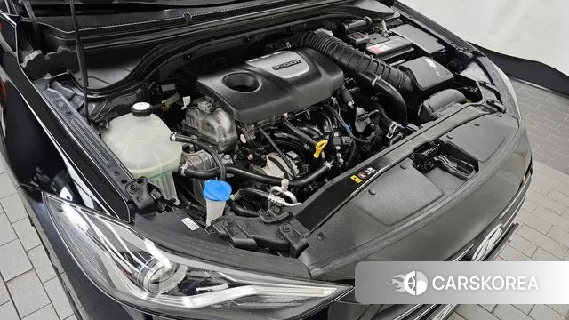 Hyundai Avante AD id 3226834 из Кореи 16