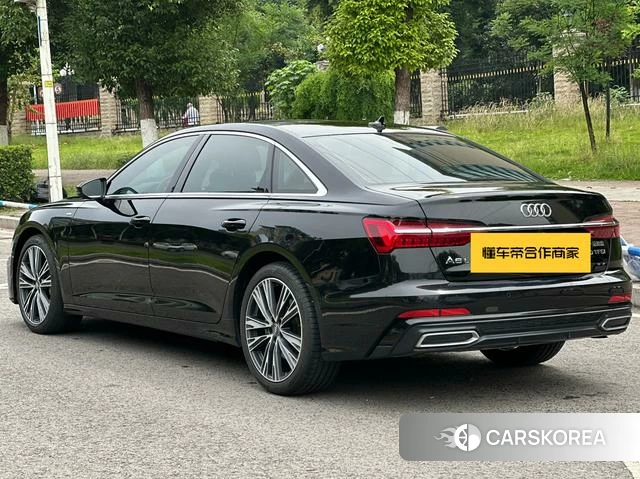 Audi A6L id 4301599 из Китая 10